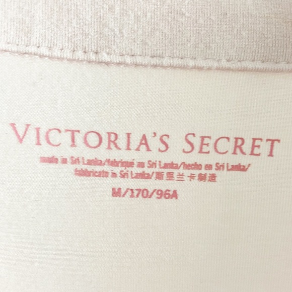 Victoria's Secret Pink Short Sleeve Button Down Pajama Top Medium - Picture 3 of 7